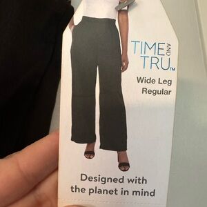 Walmart time and tru XL wide leg pants NWT